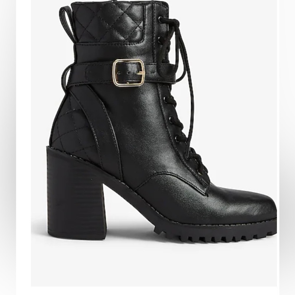 Booties express.MID ANKLE LUG
COMBAT BOOTS